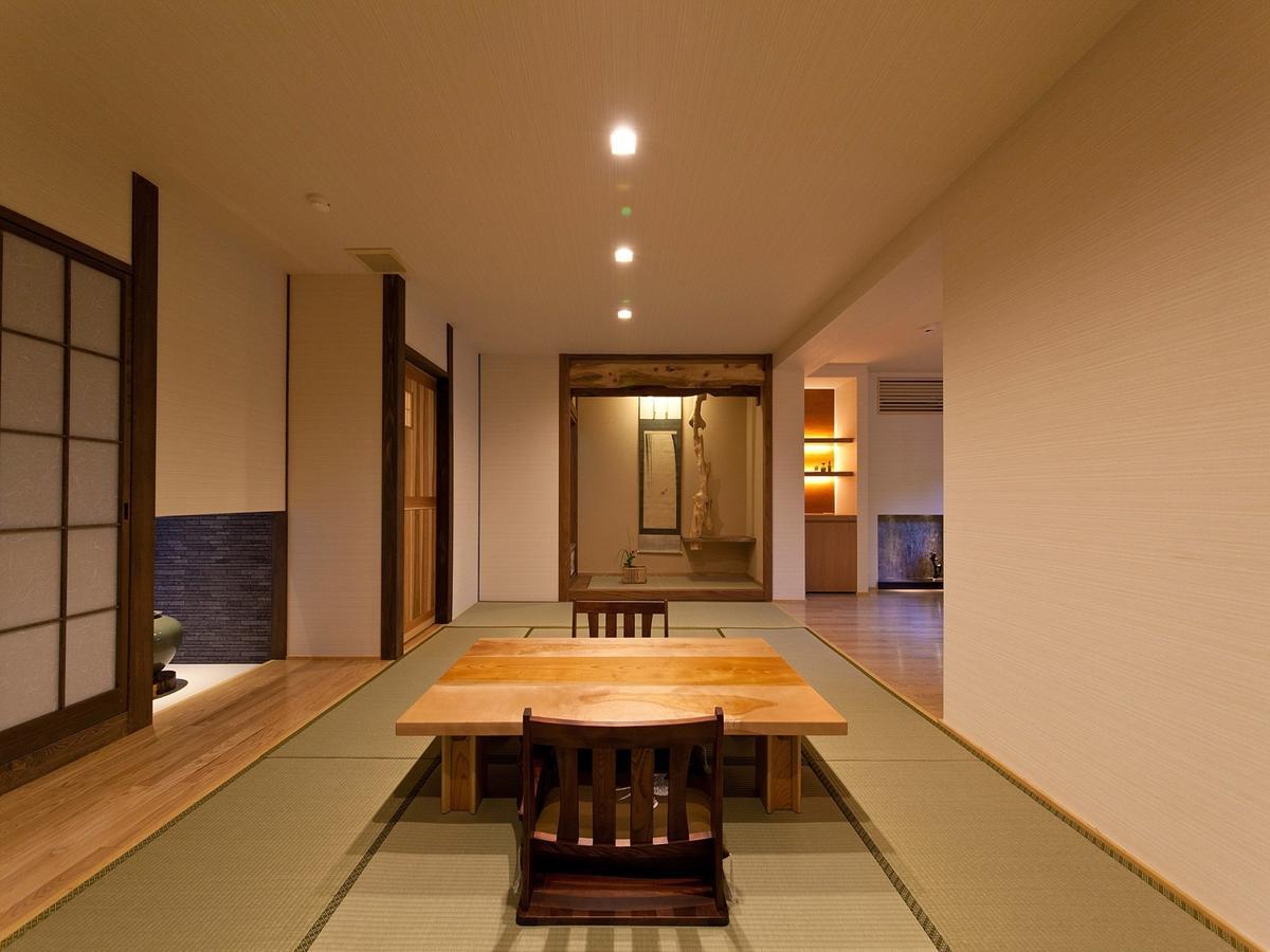 Gokuraku Onsen Takumi No Yado Takaharu Exterior foto